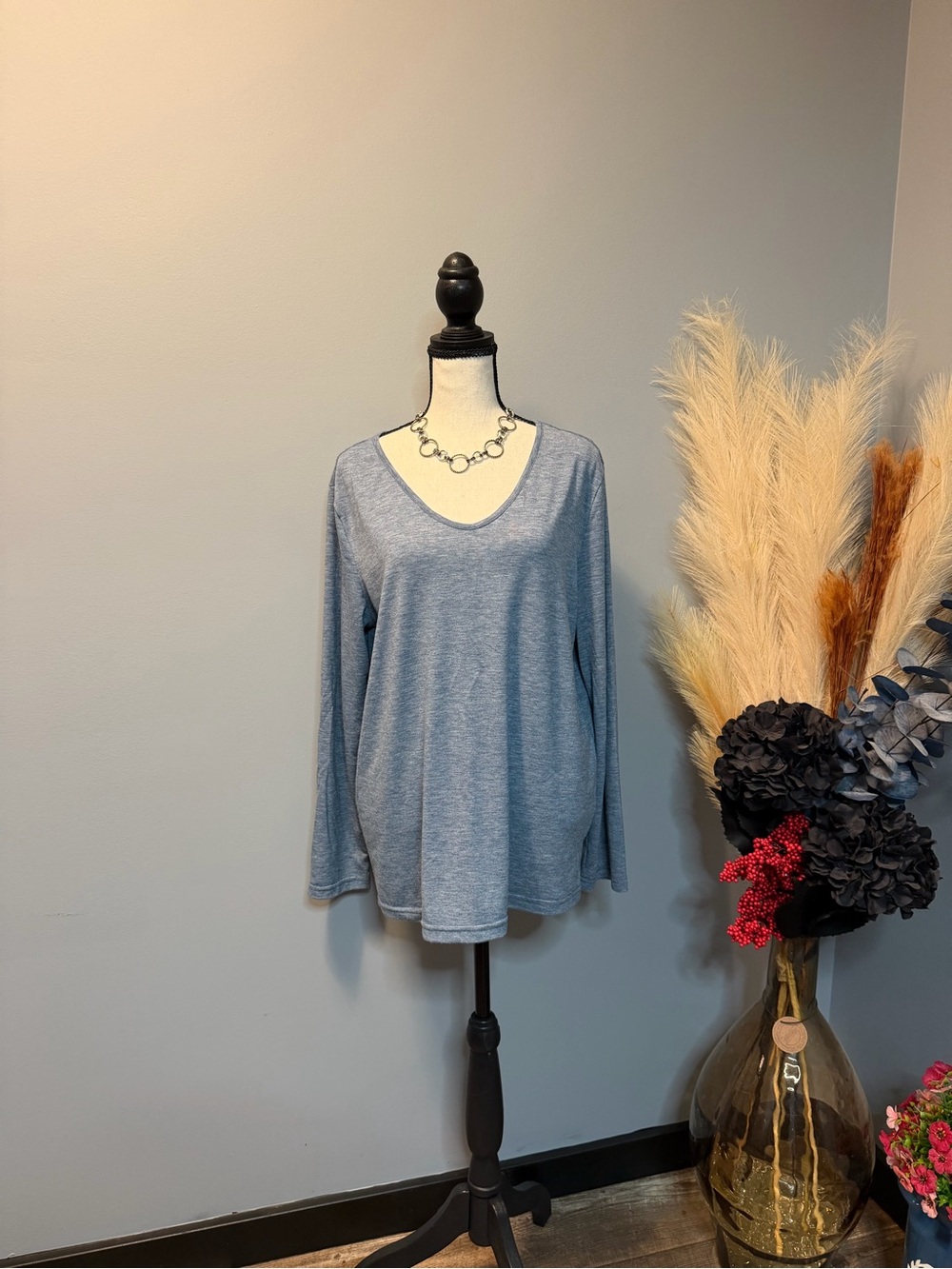 Light Blue V-Neck Long Sleeve Women's Top